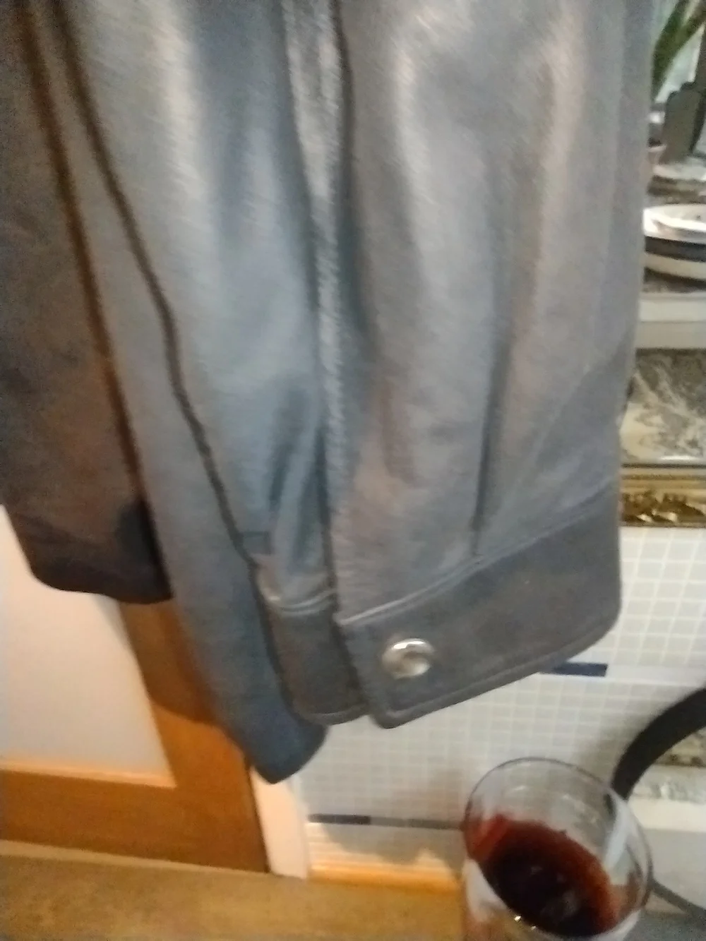 N/A men leather